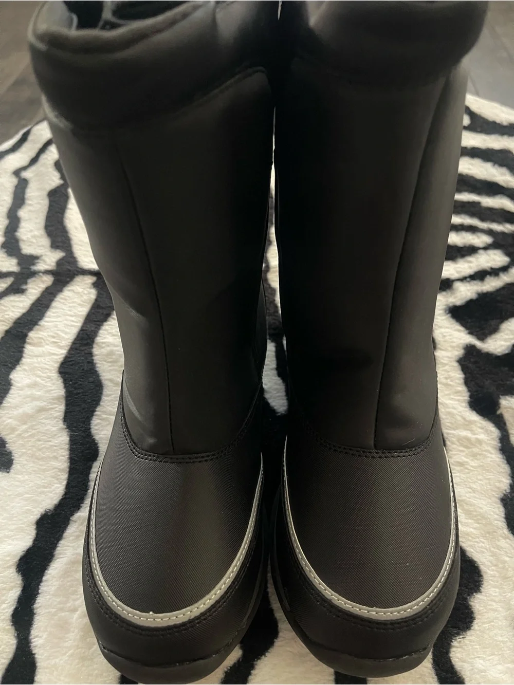 Lands' End NWOB Kids Black Winter Snow Boots